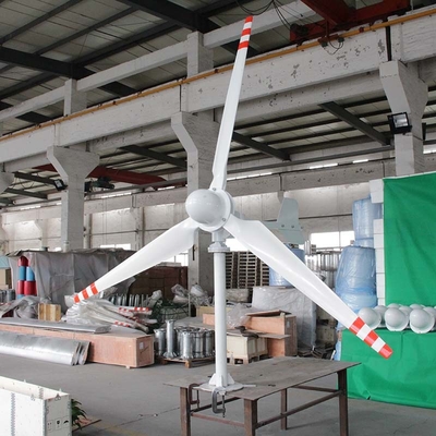 2KW 3KW Yatay Rüzgar Türbini 48V 96V 220V Yatay Bıçaklı Rüzgar Türbini