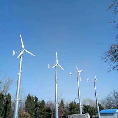 5KW Hawt Yatay Eksenli Rüzgar Türbini 96V 220V Ev Kullanımı İçin Çok Renkli