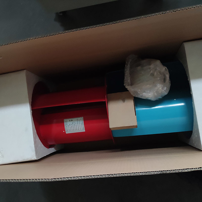 Düşük Gürültülü Küçük Dikey Eksenli Rüzgar Türbini 24V 600W Alüminyum Alaşımlı Bıçak